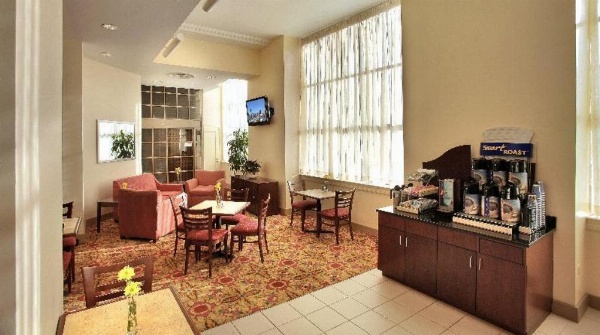 Holiday Inn Express Baltimore-Downtown image 28